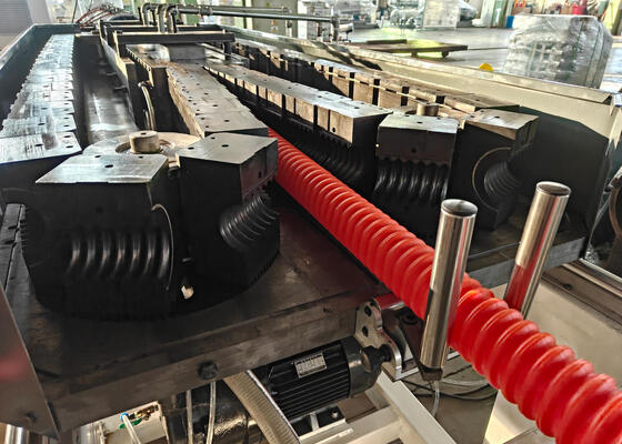 Automatic High-Accuracy Single Wall Corrugated Pipe Extrusion Machine with LD Ratio 33 38 40 for Industrial Use