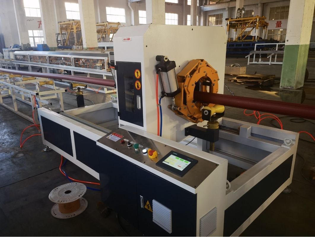 Ligne d'extrusion de tubes HDPE à paroi solide contrôlée par PLC pour des solutions polyvalentes et personnalisables