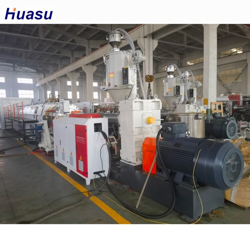 Parties électriques Siemens HDPE Machine d'extrusion de tuyaux à paroi solide pour la production de précision