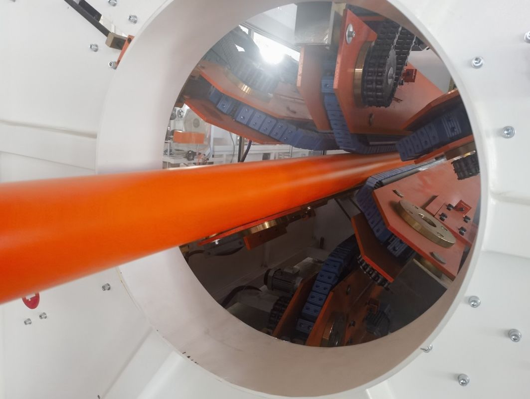 Ligne d'extrusion de tubes HDPE à vis unique avec 38CrMoAl et méthode de refroidissement à l'eau