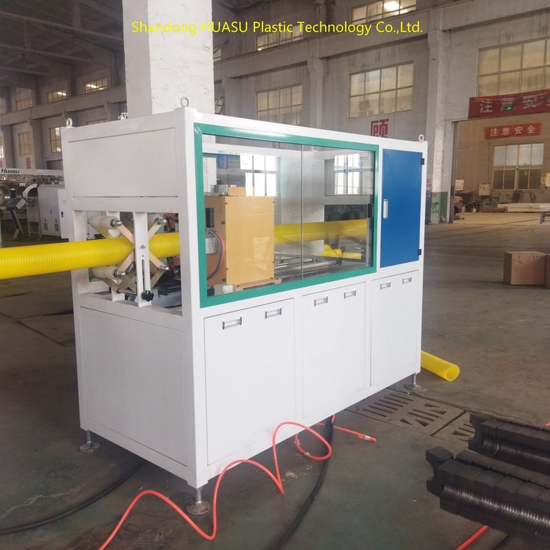 Ligne d'extrusion de tuyaux en plastique à puissance totale automatique personnalisable avec composants électriques Siemens/ABB et refroidissement à eau haute pression