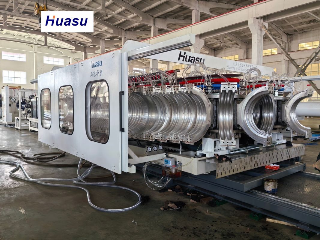 Ligne de production automatique de tuyaux ondulés en PVC avec diamètre de tuyau de 32 à 1600 mm, capacité de 60 à 2000 kg/h et système Siemens PLC