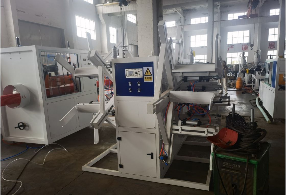 Ligne d'extrusion de tuyaux ondulés à double paroi personnalisable pour les eaux usées