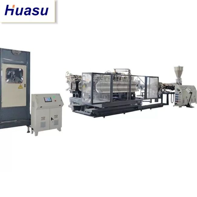 Ligne d'extrusion de tuyaux DWC avec un diamètre de tuyau de 32 à 1600 mm, une capacité de 60 à 2000 kg/h et une technologie PLC de Siemens