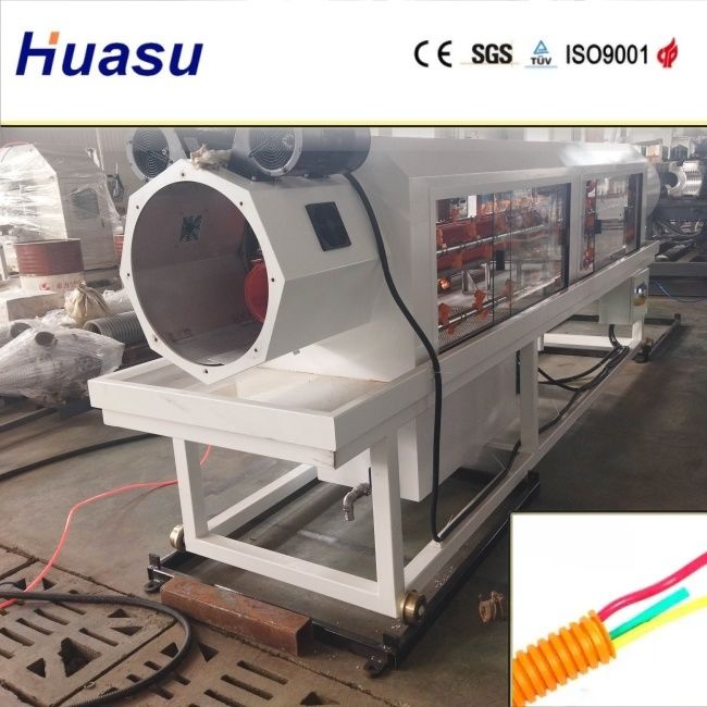 Ligne d'extrusion de tuyaux DWC à haute productivité avec une plage de diamètre de coupe de 32 à 1600 mm et technologie Siemens PLC