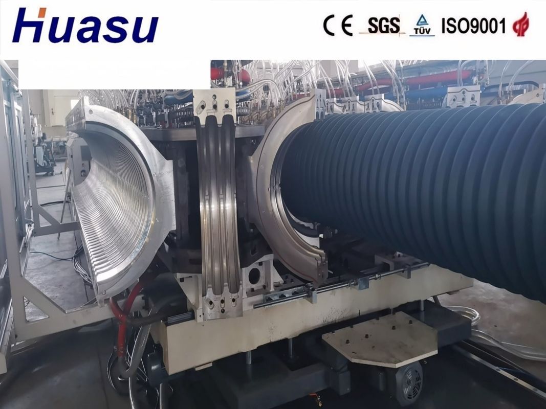 Ligne d'extrusion de tuyaux ondulés à double paroi automatique avec une capacité de 60-2000 kg/h et une vitesse de production de 0,5-5 m/min