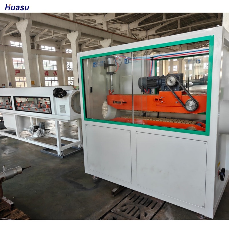 Ligne d'extrusion de tuyaux ondulés simple paroi automatique avec matériau de canon 38CrMoAlA et système d'engrènement complet