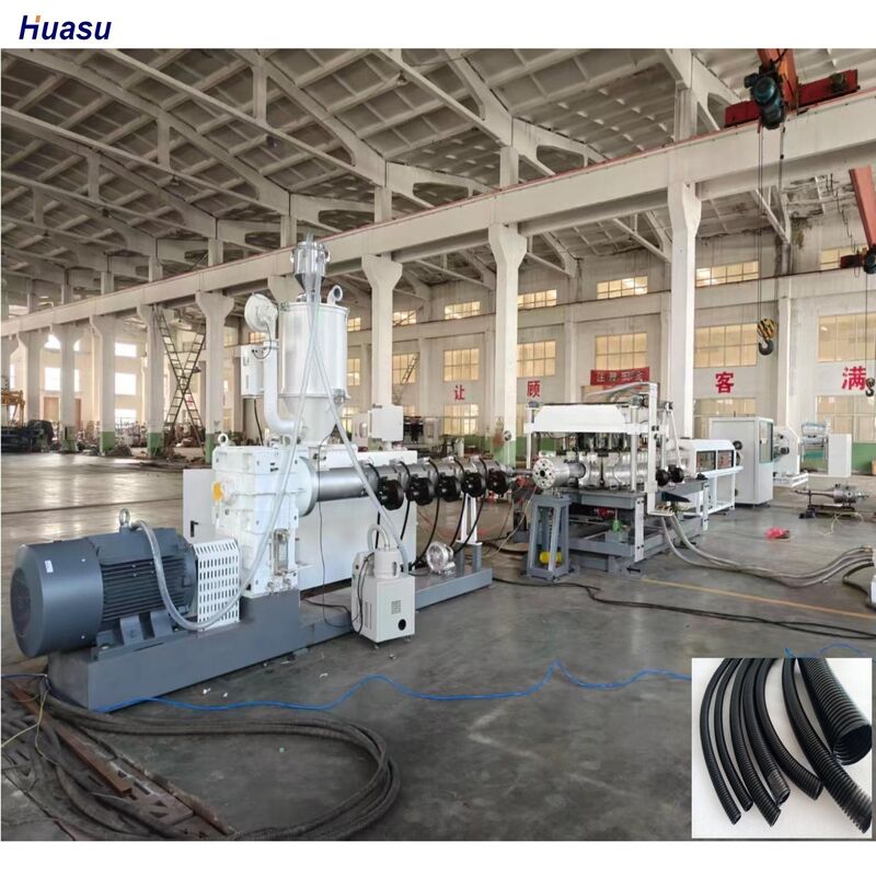 Ligne d'extrusion de tuyaux ondulés à double paroi certifiée ISO et CE avec système de refroidissement à l'eau et matériel d'engrenage 20CrMnTi