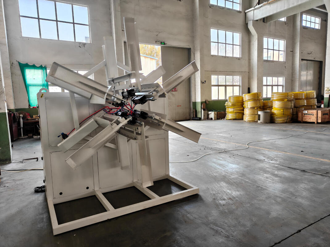 Ligne d'extrusion de tuyaux ondulés à double paroi automatique avec machine de formage 1 ensemble Couleur et dureté de la vis personnalisables HV>740