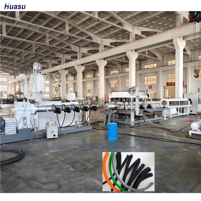 Ligne d'extrusion de tuyaux ondulés à double paroi avec rapport de vis de 33:1, refroidissement à l'eau et contrôle Siemens PLC