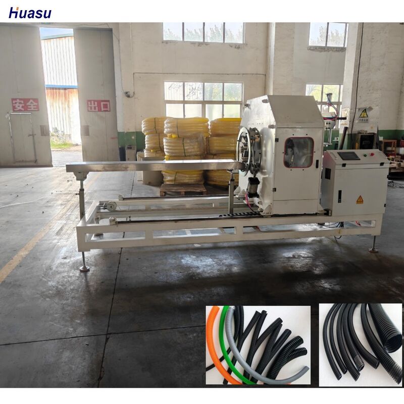 Siemens pièces électriques principales ligne d'extrusion de tuyaux ondulés à double paroi avec 48 quantités de moules et fonctionnalité de refroidissement à l'eau