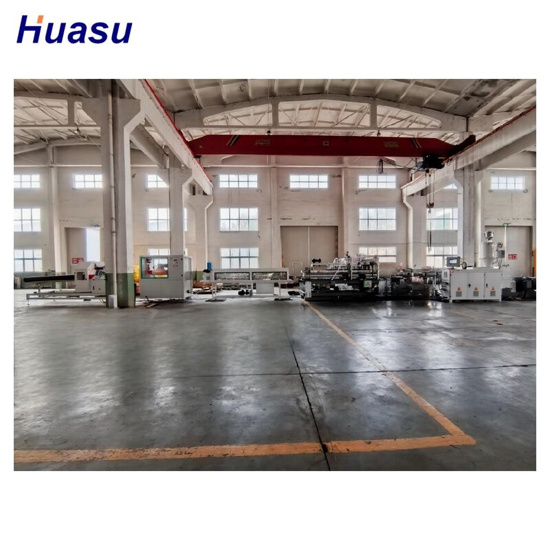 Ligne d'extrusion de tuyau ondulé de protection de câble 32mm-1600mm avec interface écran tactile et contrôle PLC et haute automatisation