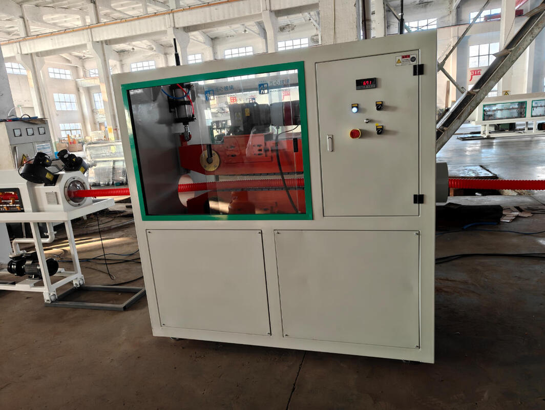 Ligne d'extrusion de tuyaux ondulés à double paroi avec composants électriques principaux Siemens et extrudeuse de type intégral pour une production de 100 kg/h à 2000 kg/h