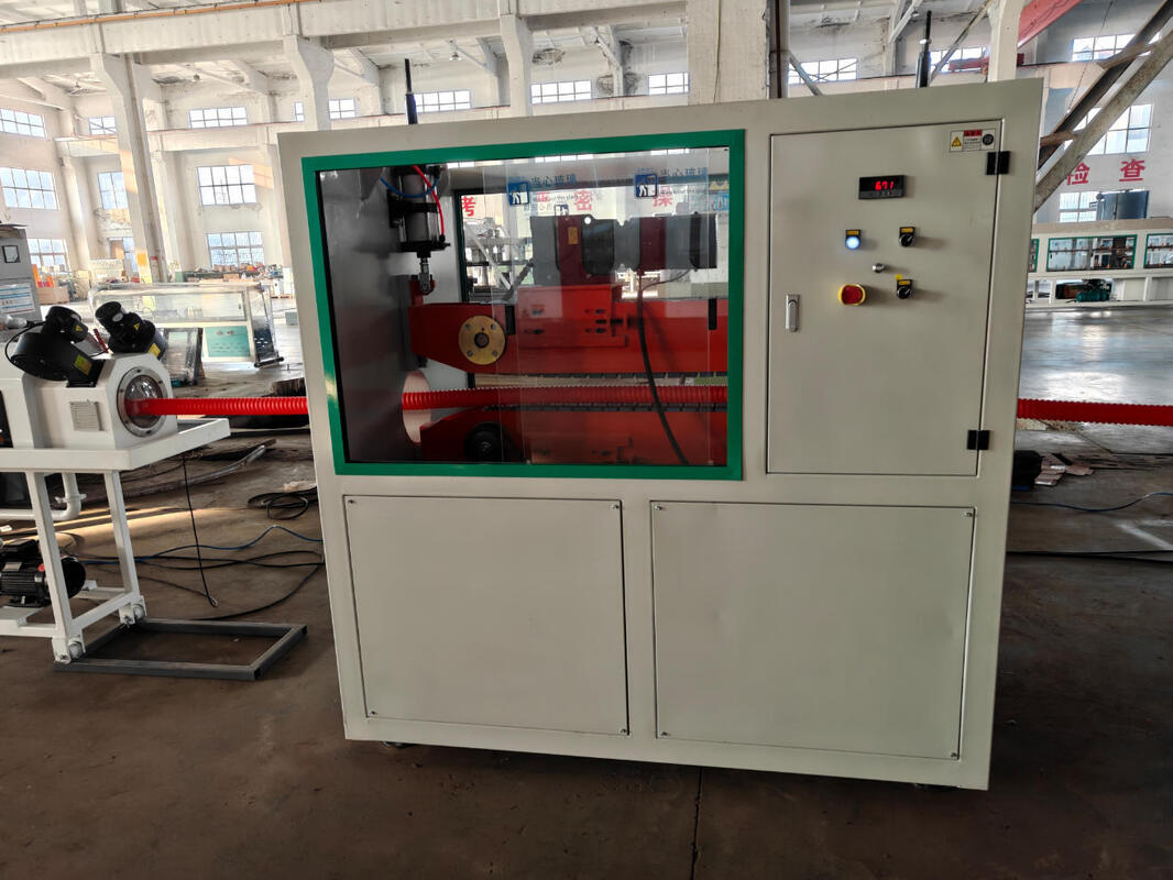 Ligne d'extrusion automatique de tuyaux ondulés à double paroi avec pièces électriques de la marque Siemens et moule en alliage d'aluminium