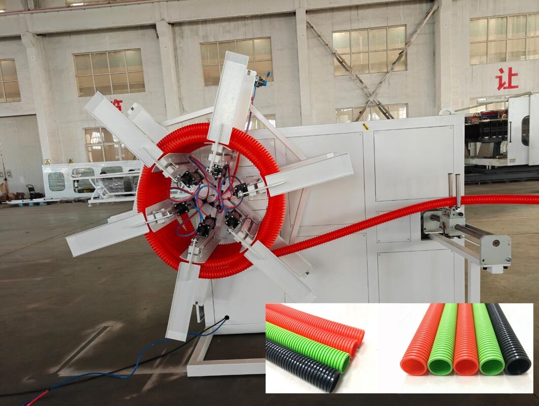 Ligne d'extrusion de tubes ondulés à paroi simple avec matériau de canon 38CrMoAlA et électricien principal Siemens Schneider doté de télécommande PLC