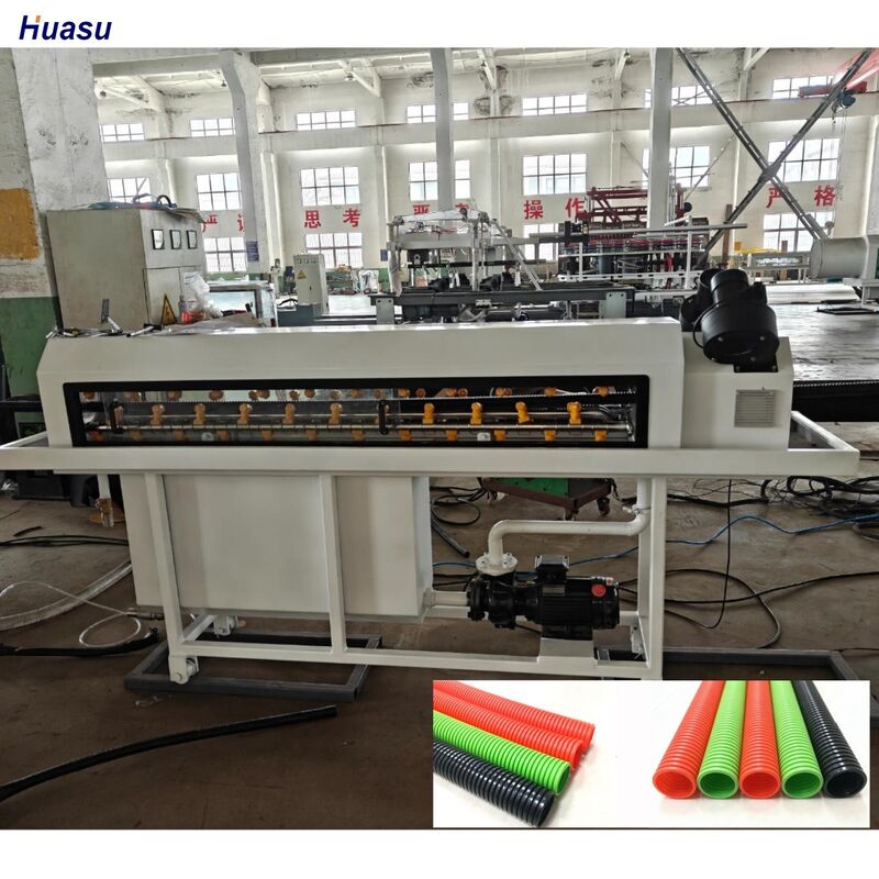 Ligne d'extrusion de tubes ondulés à paroi simple avec matériau de canon 38CrMoAlA et électricien principal Siemens Schneider doté de télécommande PLC