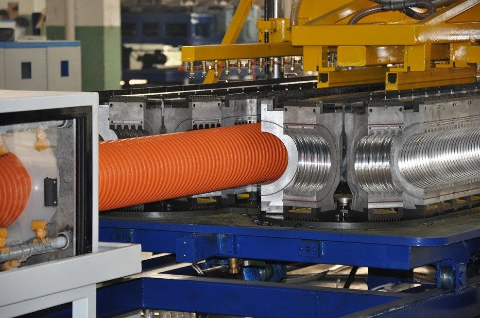 Le HDPE/DWC/pp sifflent la chaîne de production machines de tuyau ridées par mur de double de SBG-250