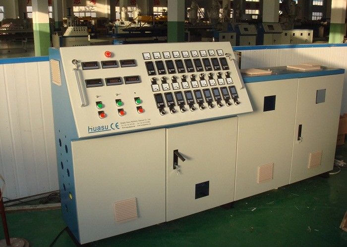 Ligne efficace élevée machine soudée en spirale d'extrusion de tuyau de spirale de PE/PP de tuyau de SQ63-250