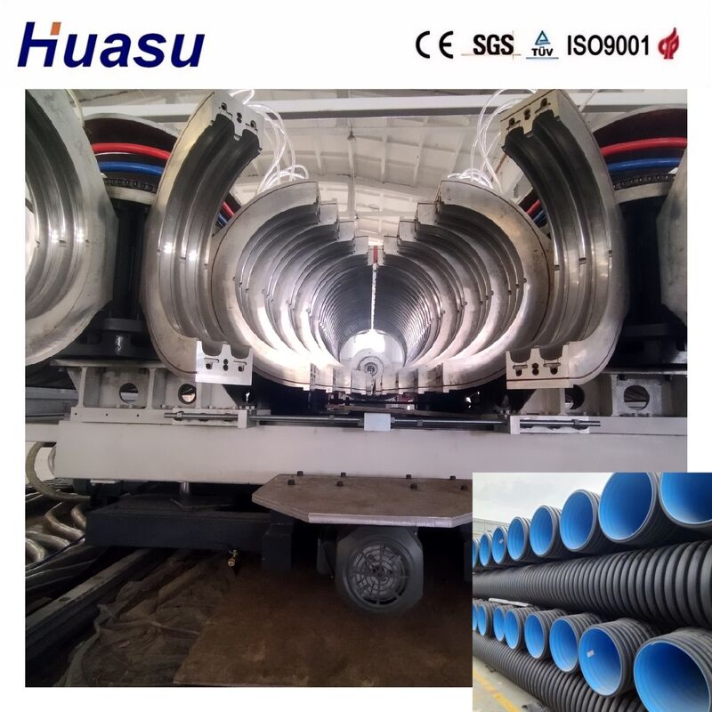 60 à 2000 kg/h Capacité 32 à 1600 mm Diamètre du tuyau Double paroi ligne d'extrusion de tuyau ondulé avec réservoir de refroidissement à l'eau