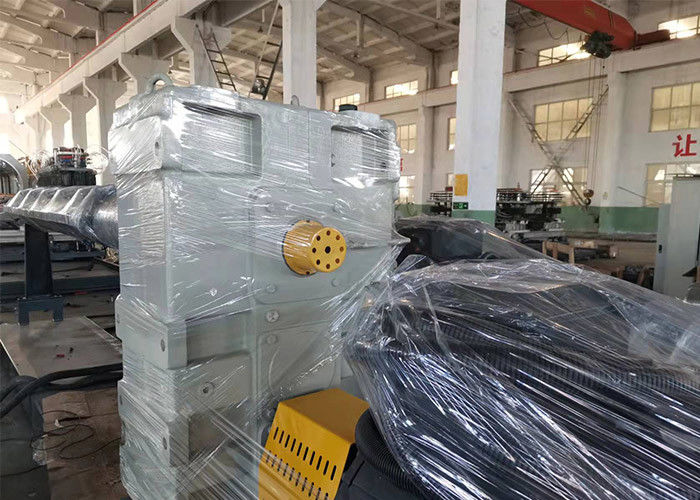 Ligne ondulée d'extrusion de tuyau de double mur simple de PE/PP/PVC avec sur la ligne Belling