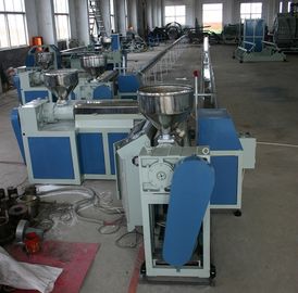 Machines en plastique flexibles d'extrusion de tuyauterie, machine en plastique de fabrication du tuyau 75Kw