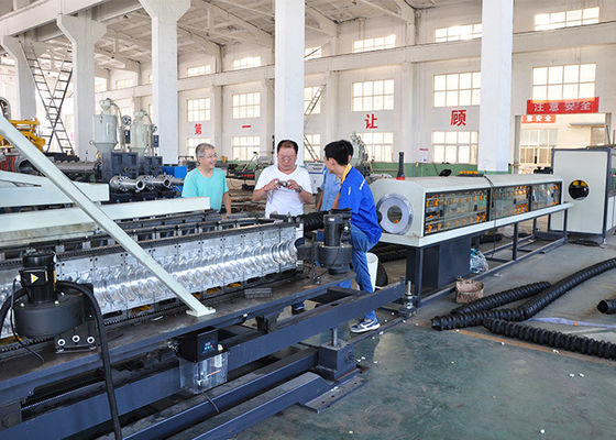 Horizontal DWC Pipe Machine 6280mm Chain Length 1250mm Center Height